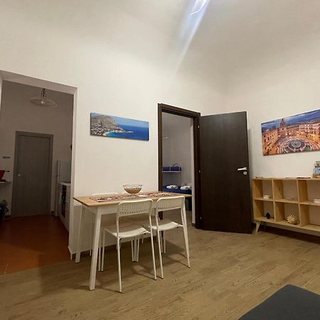 Le Colonne Del Massimo - Apartment In Front Of Massimo Theatre 巴勒莫 外观 照片